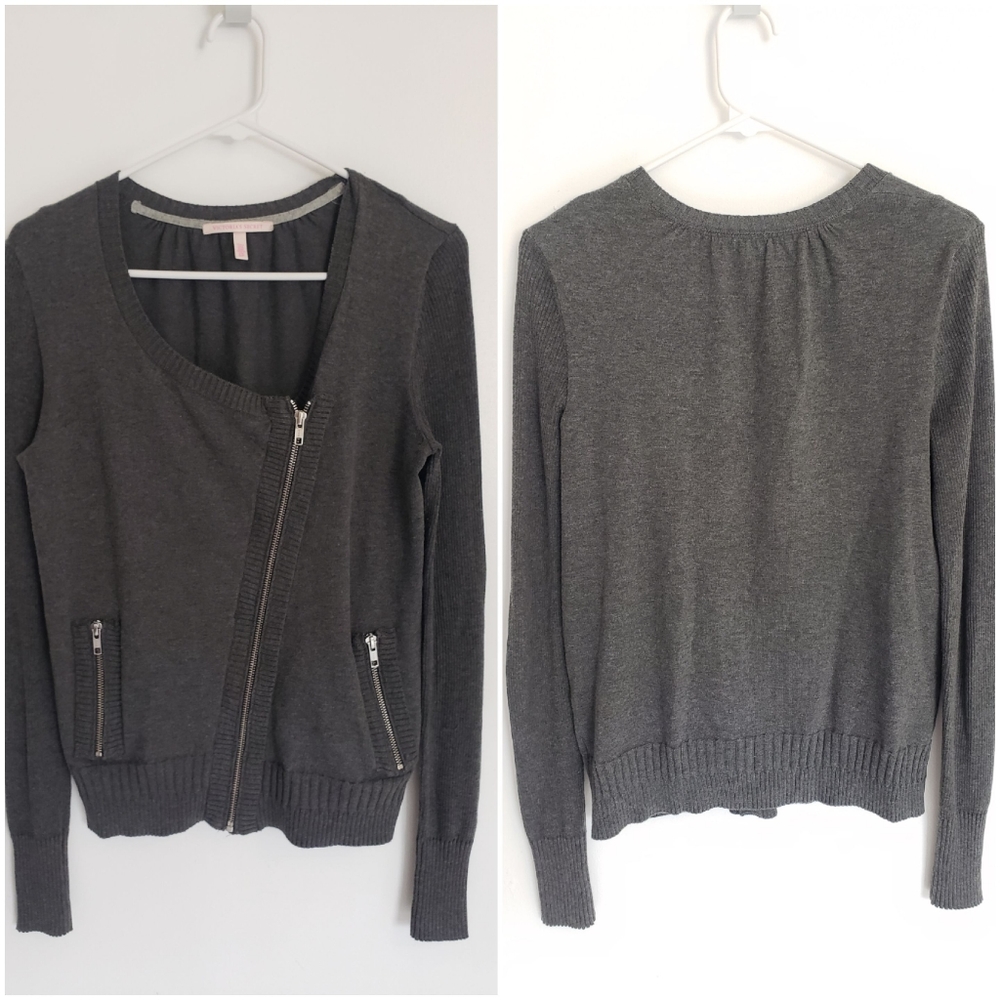 EUC Victoria's Secret Small (S) Zipper Front Cardigan with Zip Pockets